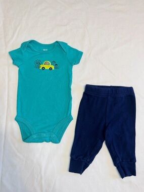 Carters | Turquoise Baby Onesie with Navy Joggers- Car Applique | Size 3 Months